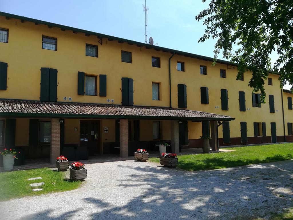 Willa Agriturismo Ai Due Leoni Aquiléia Zewnętrze zdjęcie