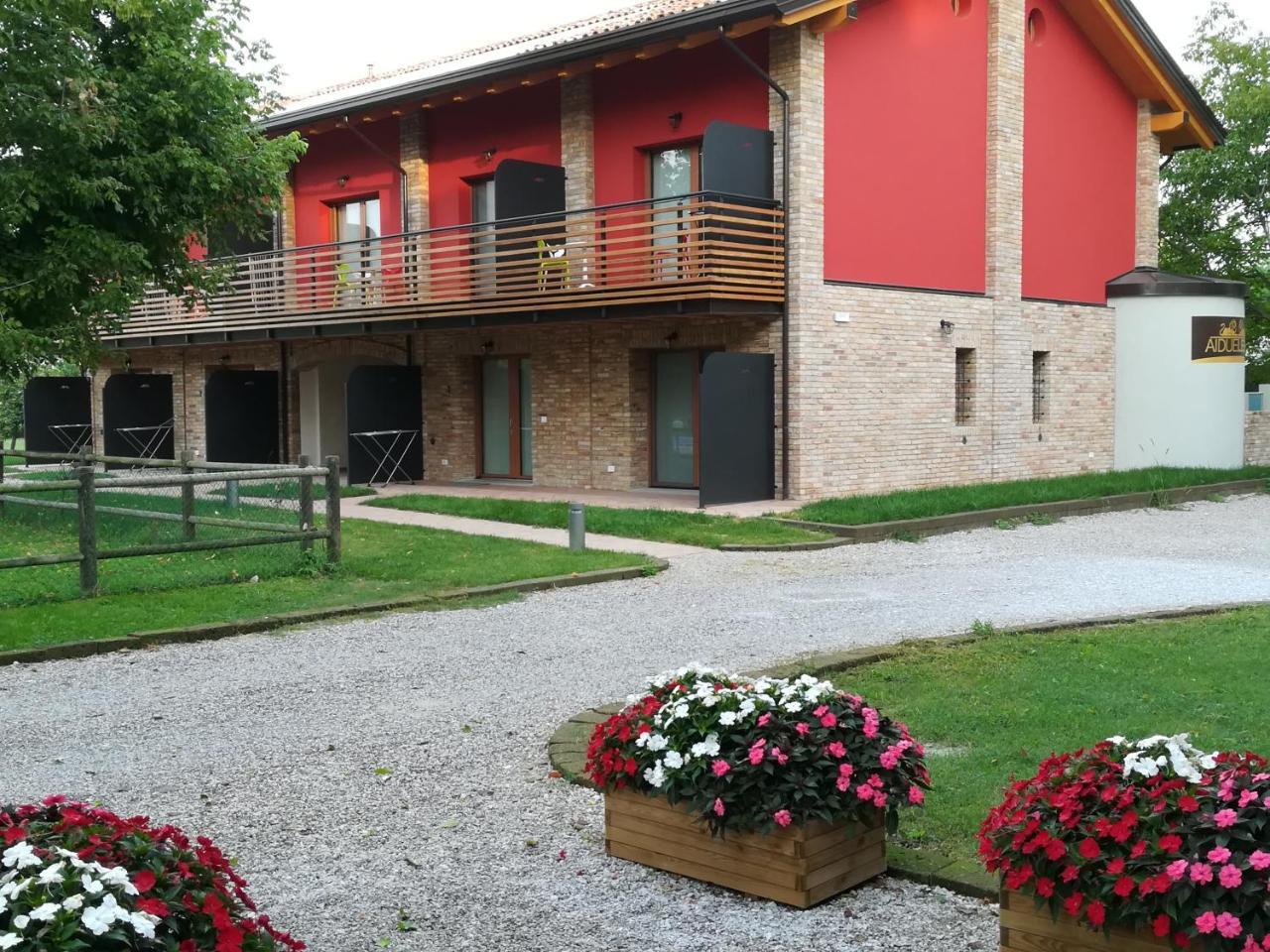 Willa Agriturismo Ai Due Leoni Aquiléia Zewnętrze zdjęcie